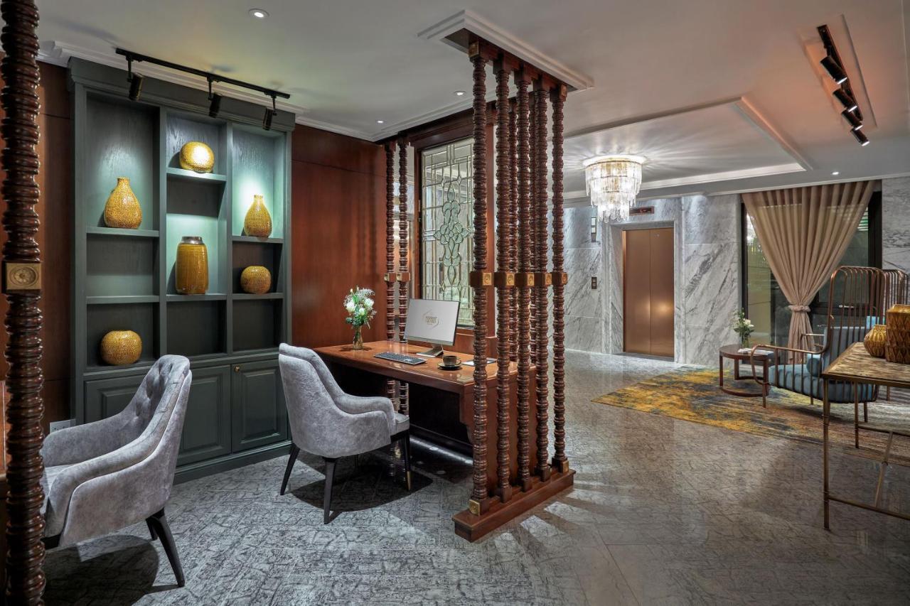 Peridot Grand Luxury Boutique Hotel Hanoi Luaran gambar The hotel's lobby