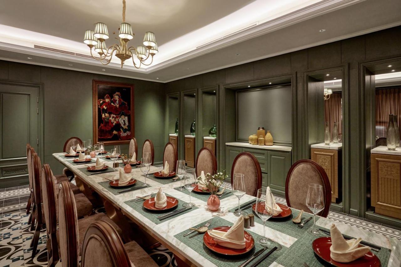 Peridot Grand Luxury Boutique Hotel Hanoi Luaran gambar The dining room